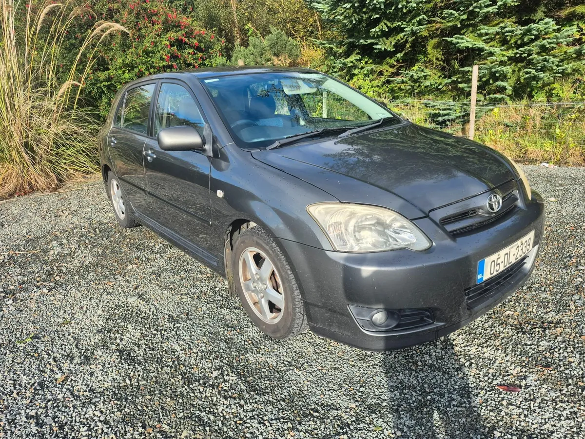 Toyota Corolla 2005 - Image 2