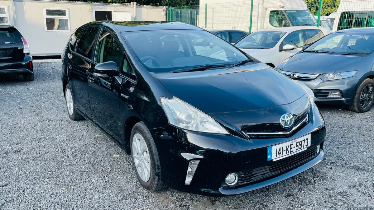 Toyota Prius Alpha 7 Seater 2014 - Image 3