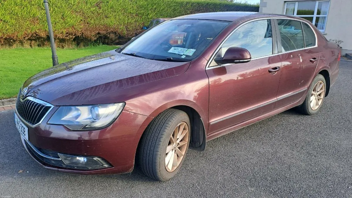 Skoda superb - Image 2
