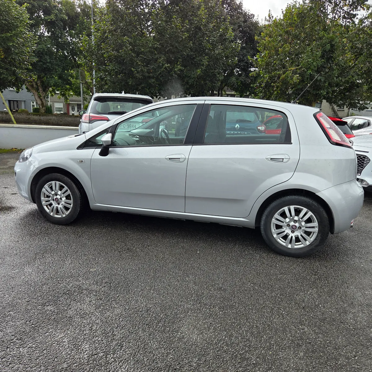 Fiat Punto 2014 1.2 Petrol 5 Dr - Image 5