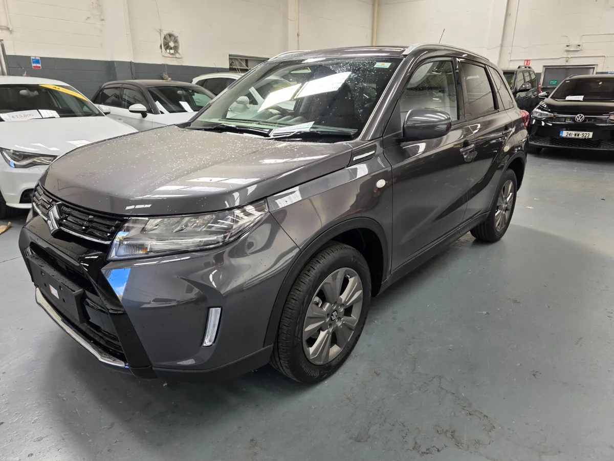 New Suzuki Vitara Motion Auto Hybrid - Image 3