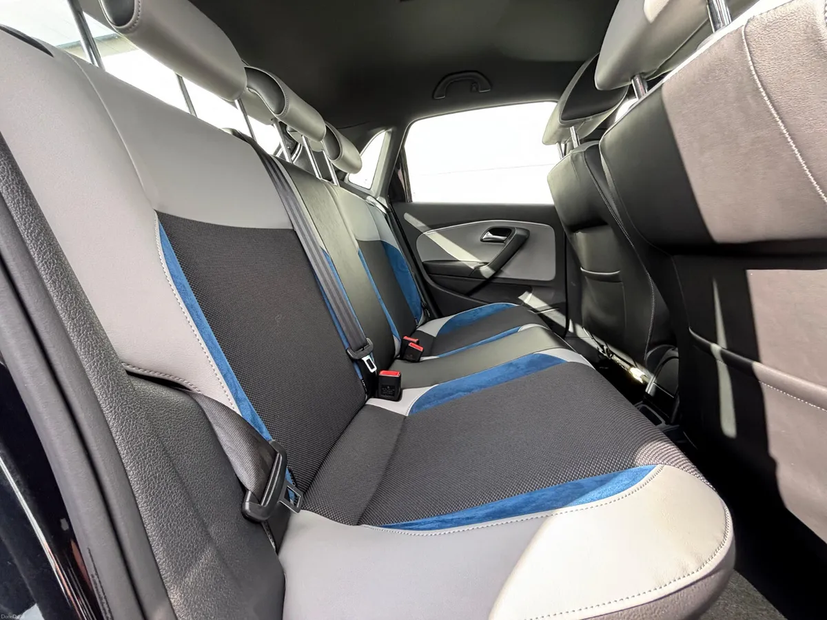 VW POLO - Image 4