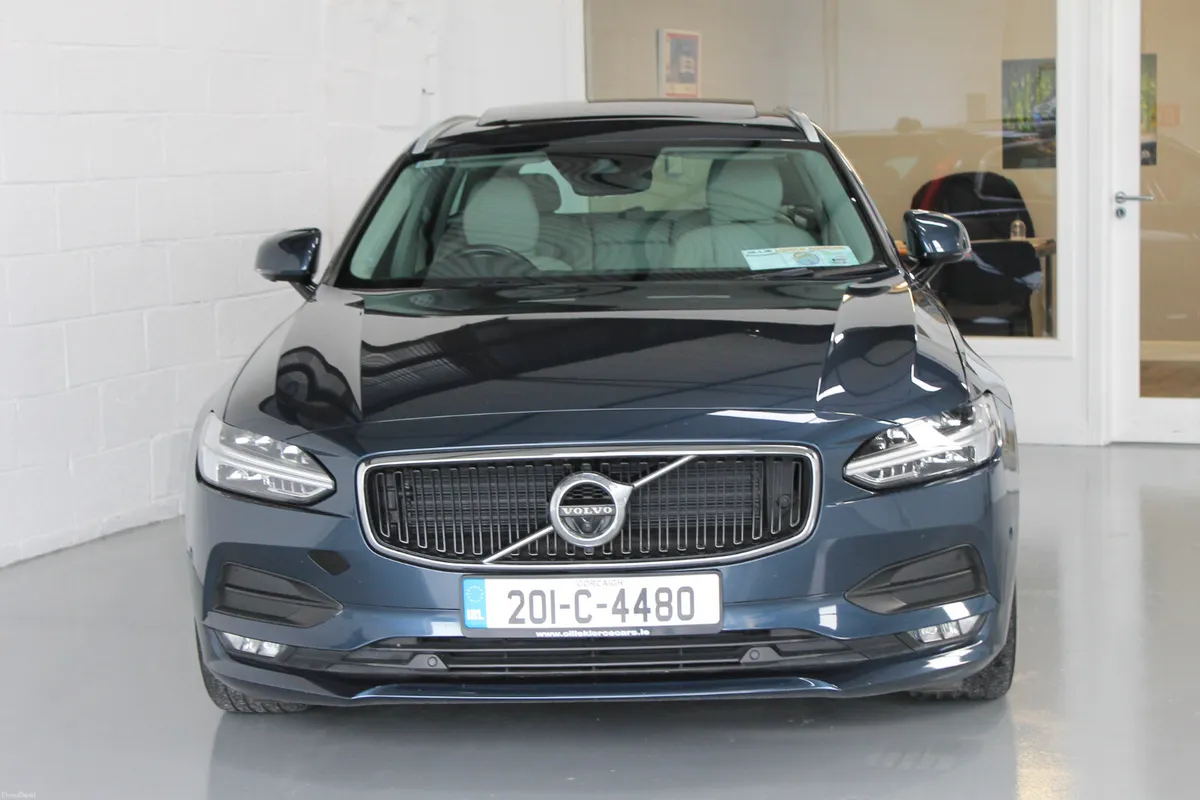 Volvo V90 2020, Momentum Automatic €624p/m - Image 3