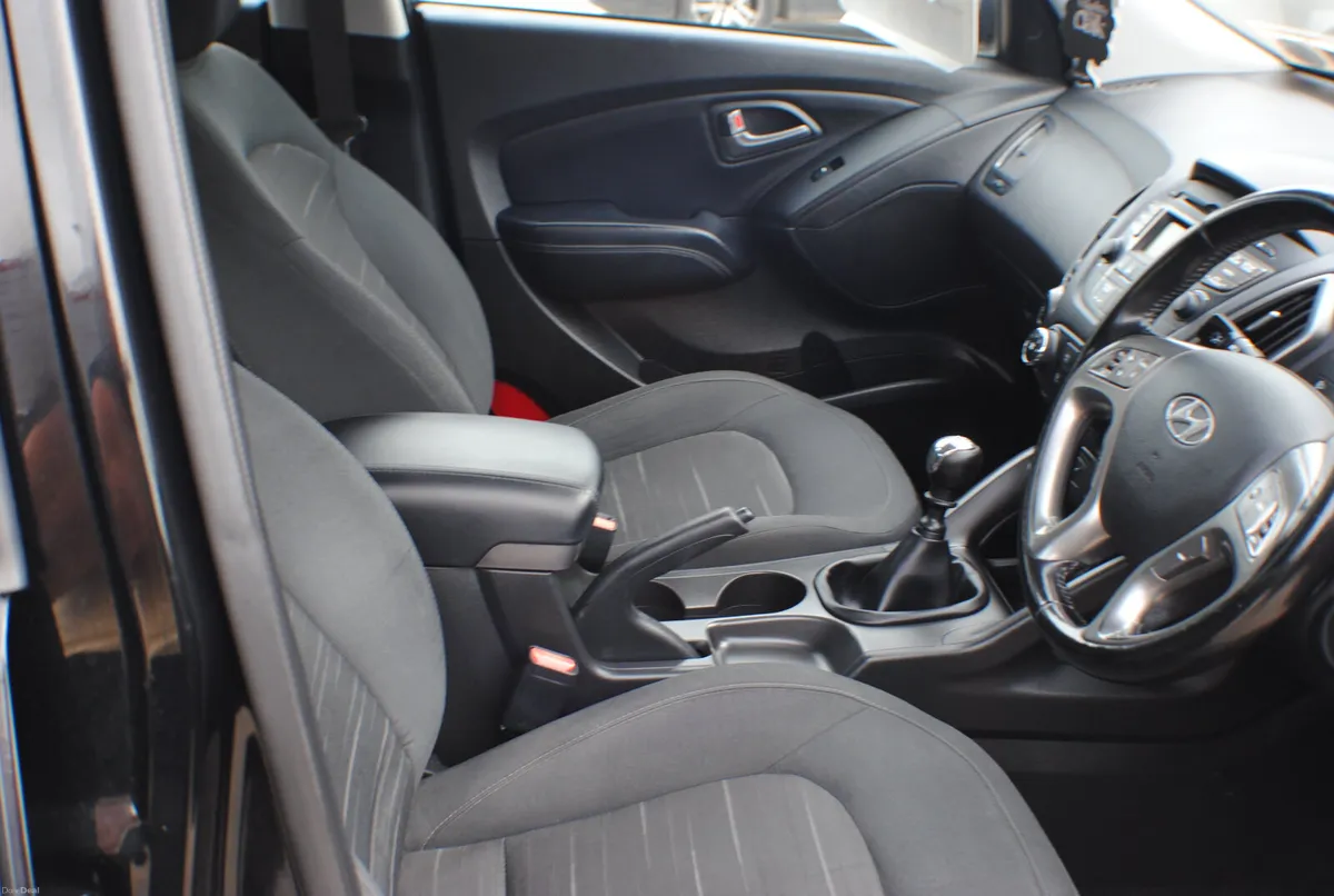 Hyundai ix35 2015 1.7 D SUV - Image 3