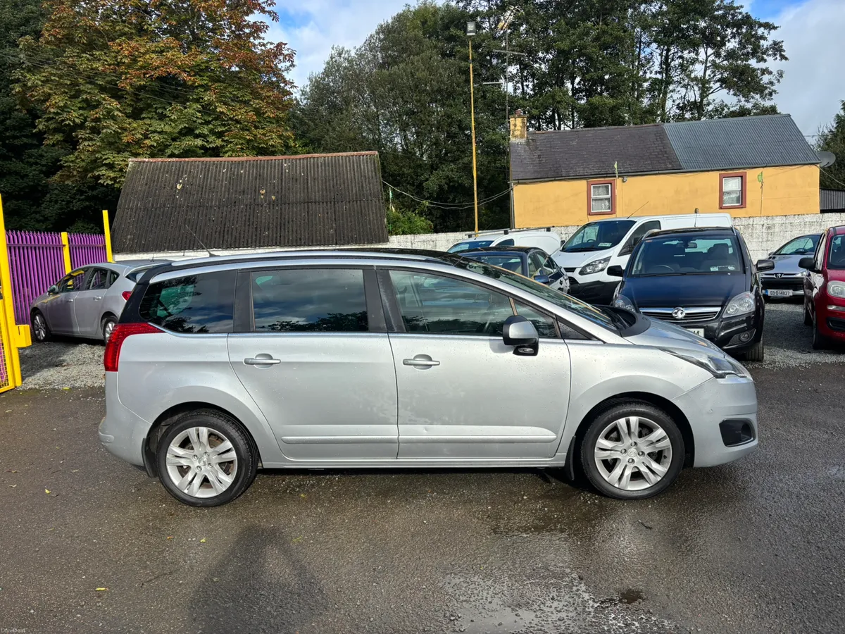 High Spec 7 Seater Peugeot 5008 NCT Tax - Image 3