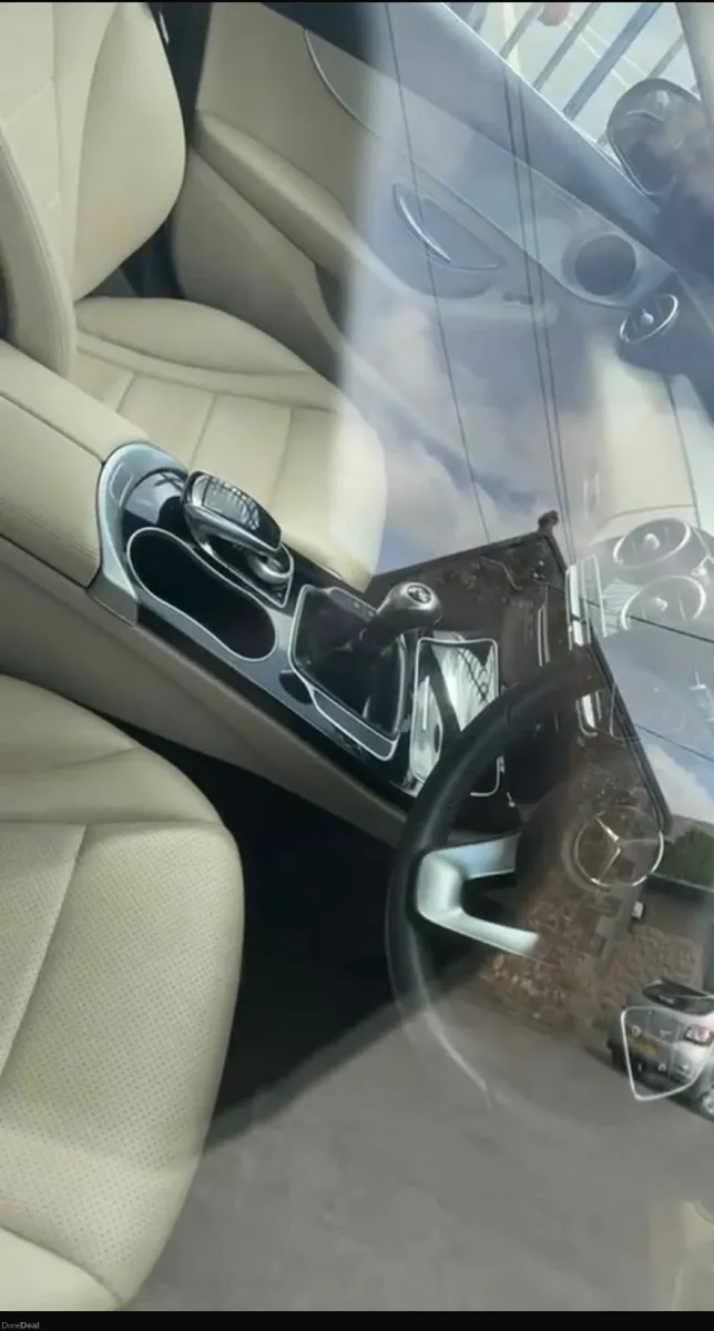 Mercedes-Benz C-Class 2017 - Image 2