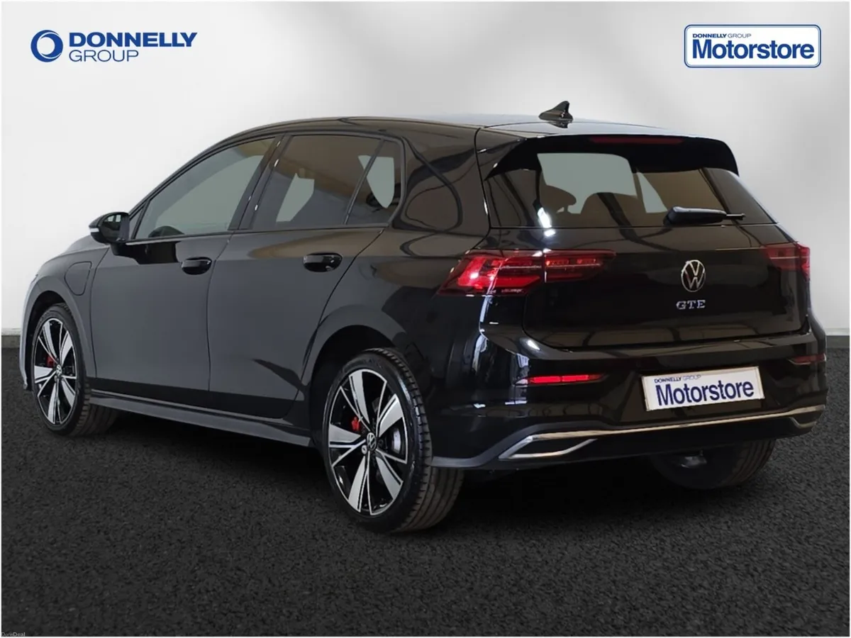 Volkswagen Golf Hatchback GTE - Image 2