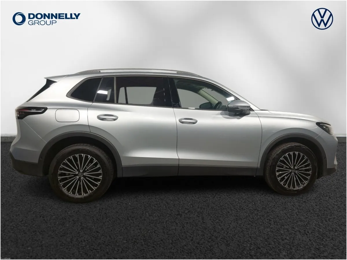 Volkswagen Tiguan Estate Match - Image 4