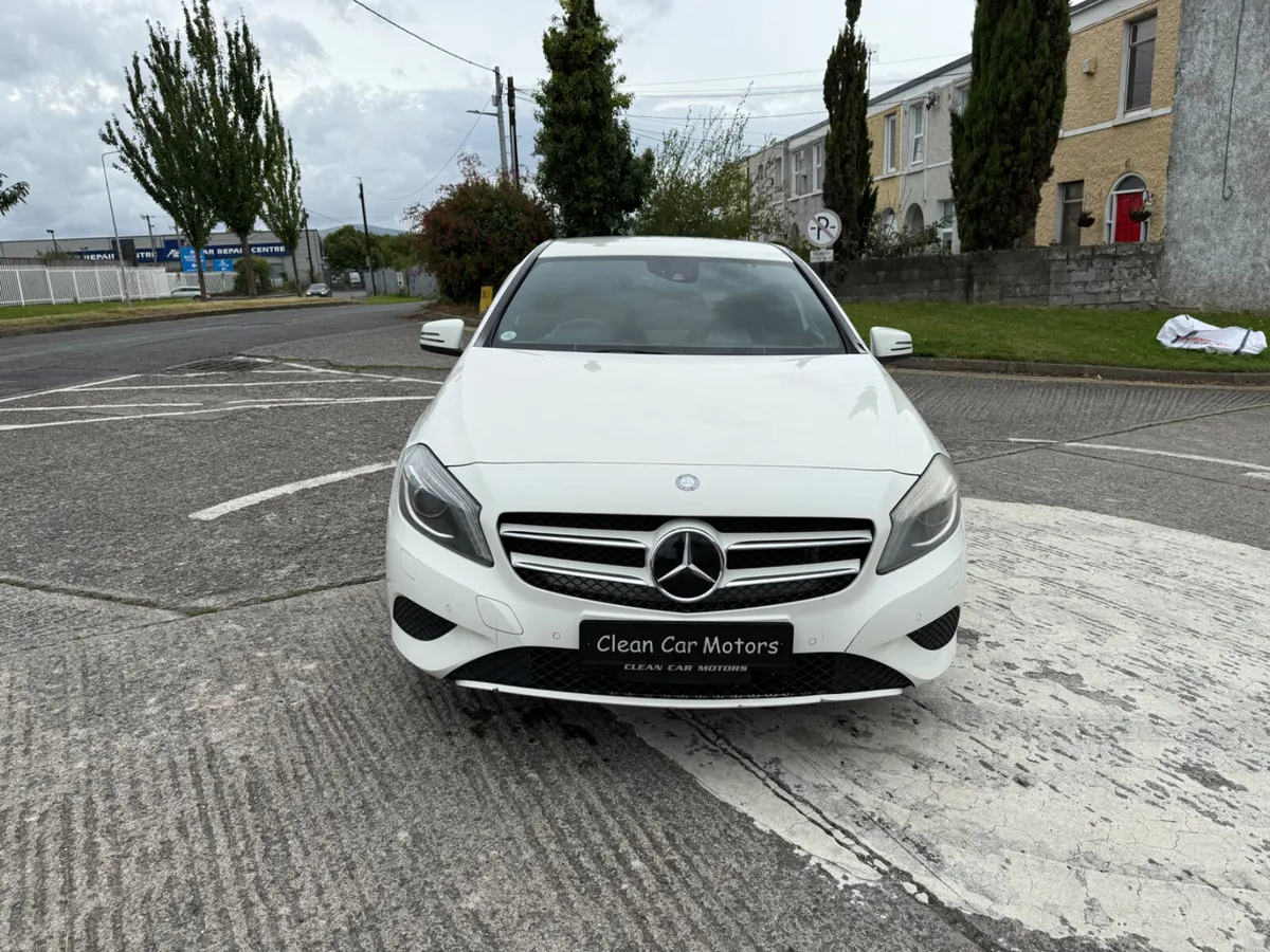 MERCEDES A180 2014 AUTOMATIC - Image 3