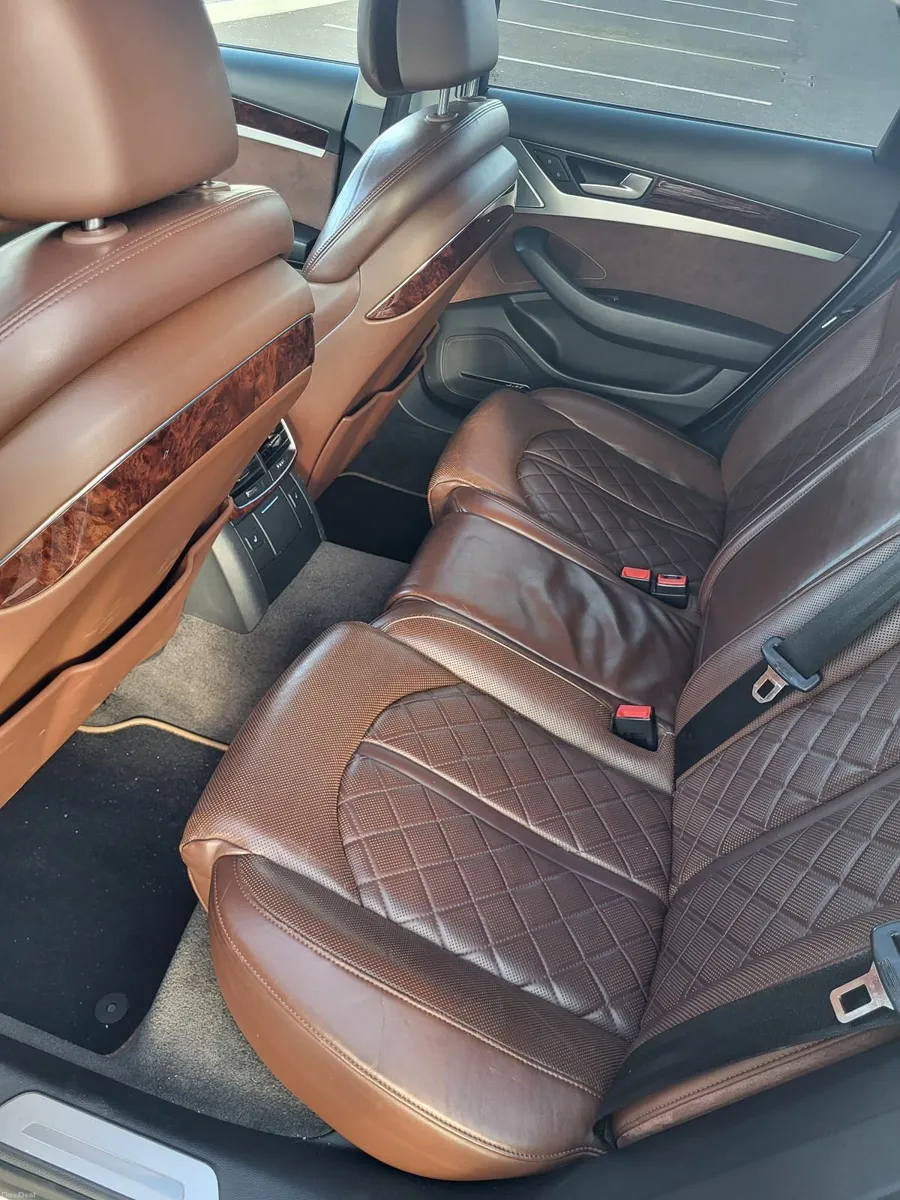 Audi A8 D4 4.2Tdi 350hp Quattro - Image 2