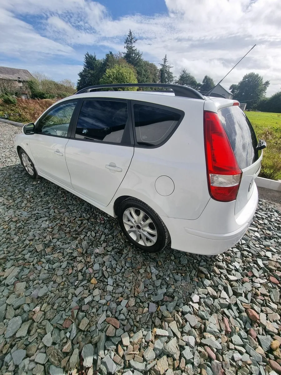Hyundai i30 2011 - Image 3