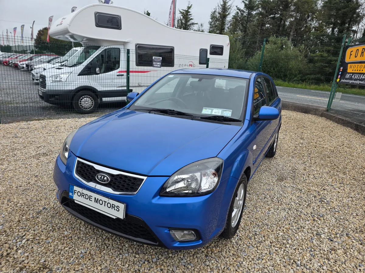 Kia Rio 2011 - Image 2