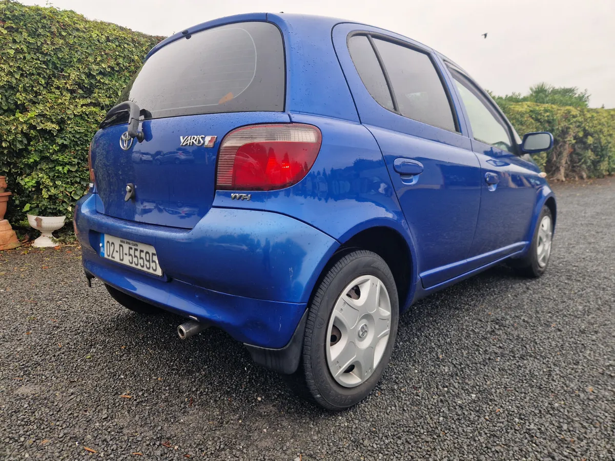 Toyota Yaris  LUNA 2002 - Image 3