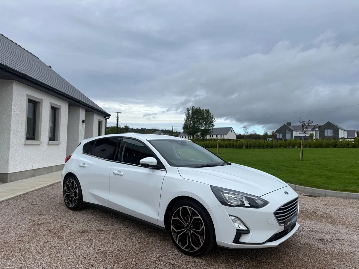 211 Ford Focus 1.5TDCI 120BHP - Image 3