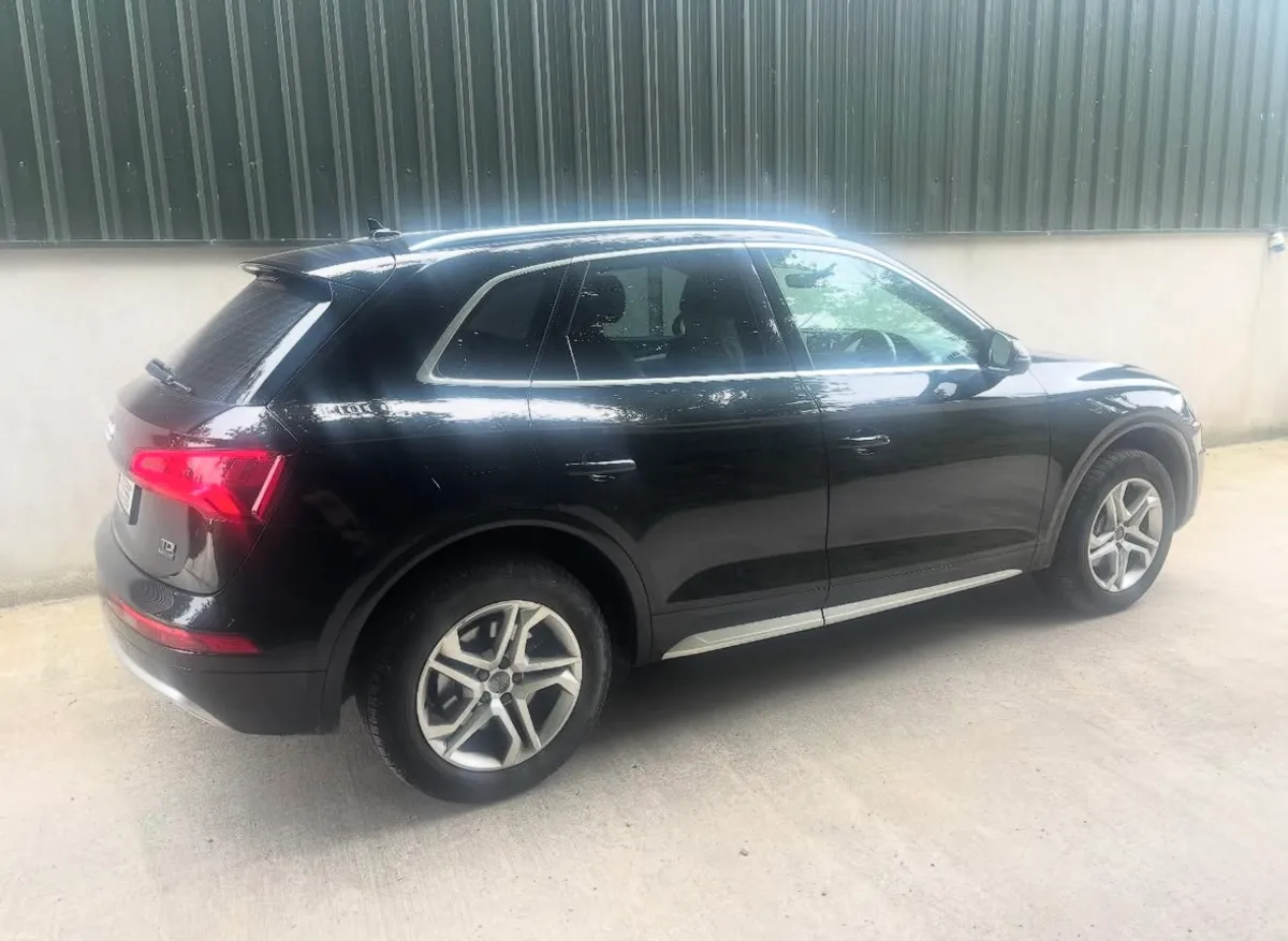 Audi Q5 - Image 6