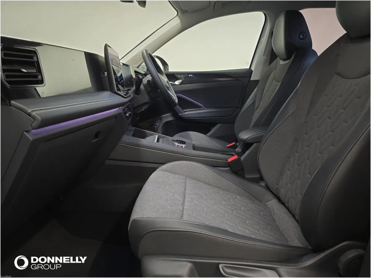 Volkswagen Tiguan Diesel Estate Match - Image 2