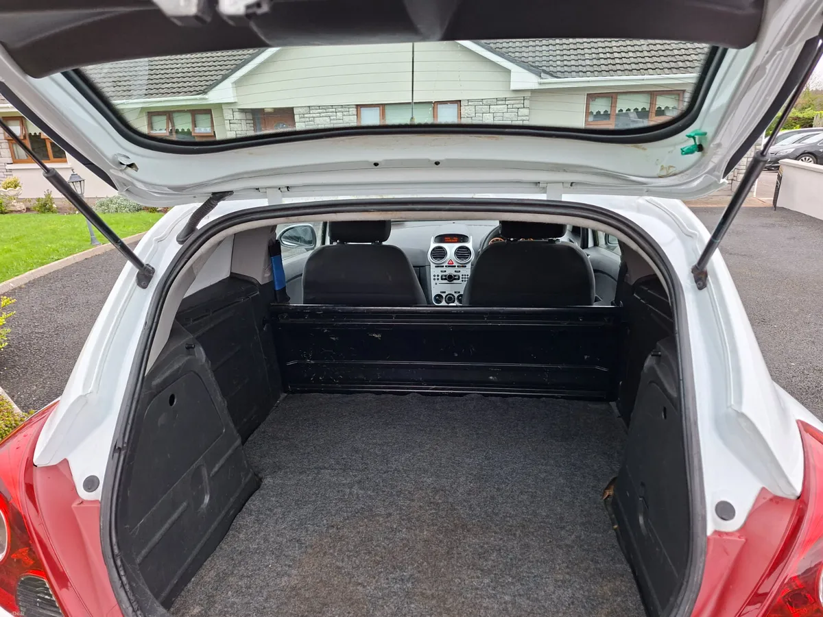 Vauxhall Corsa 2014 - Image 4