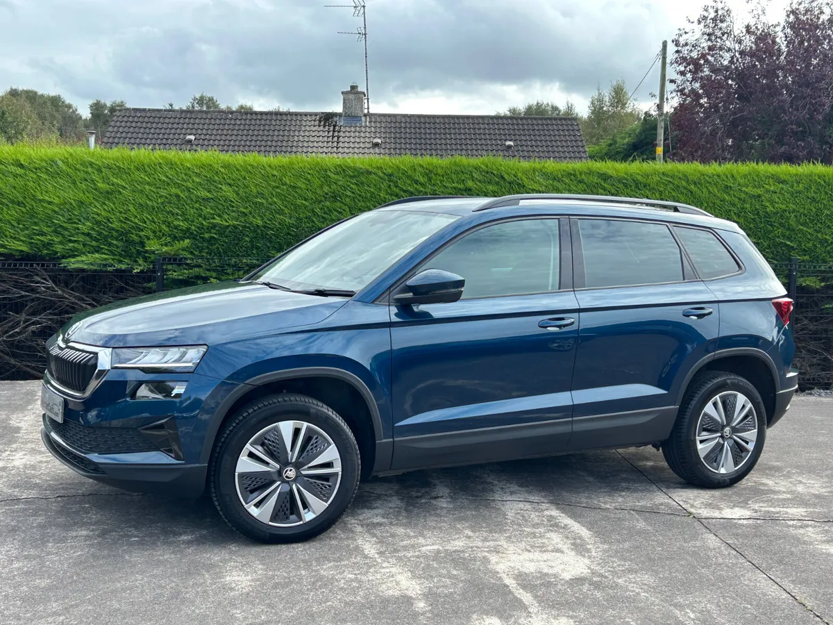 22 Skoda Karoq 2.0 tdi Se Drive €24995 inc Vrt - Image 6