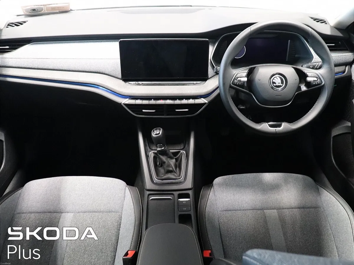 Octavia 2.0 TDI SELECTION PLUS - Image 2