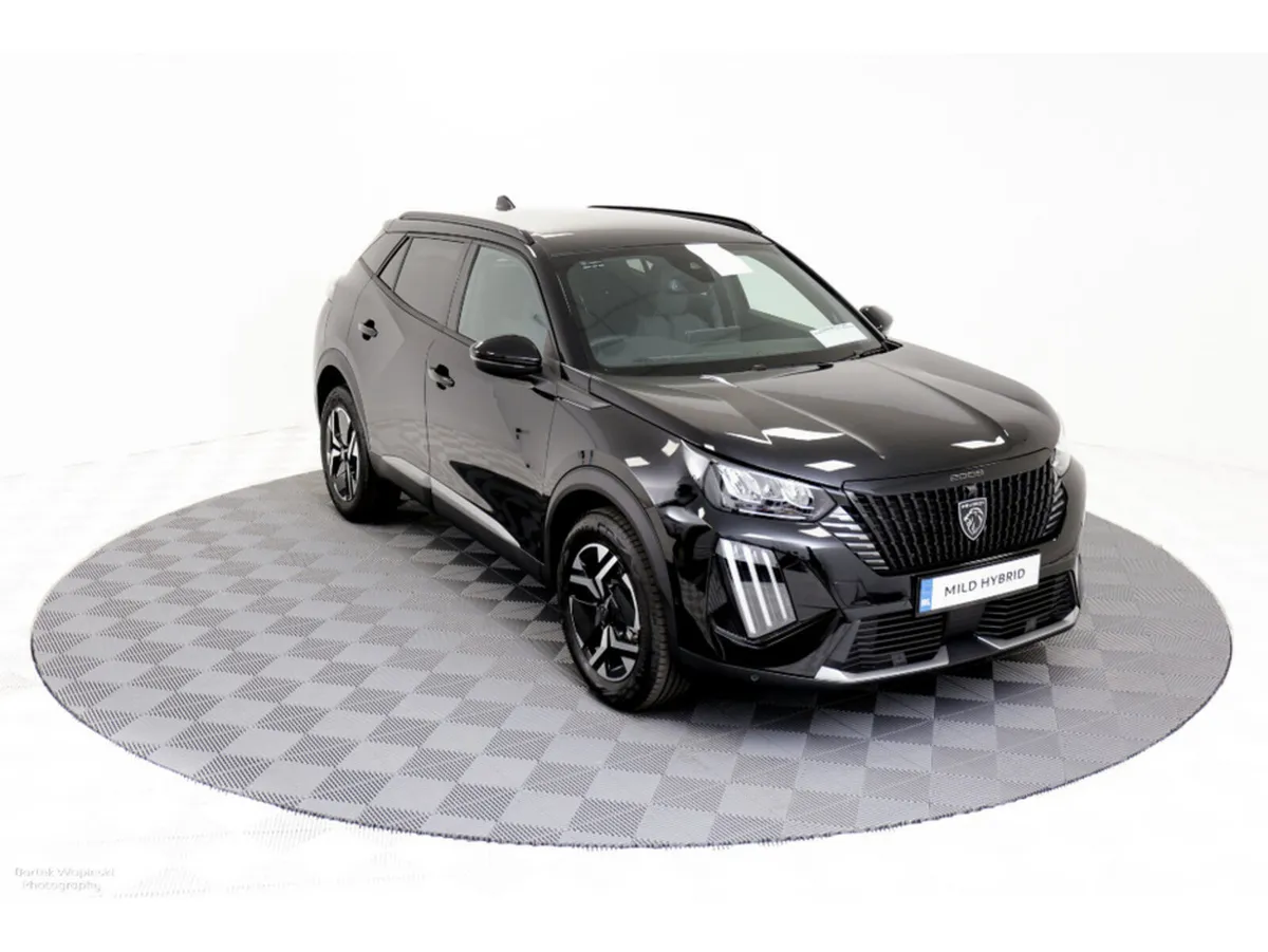 Peugeot 2008 Allure Hybrid Auto 145HP - Image 1