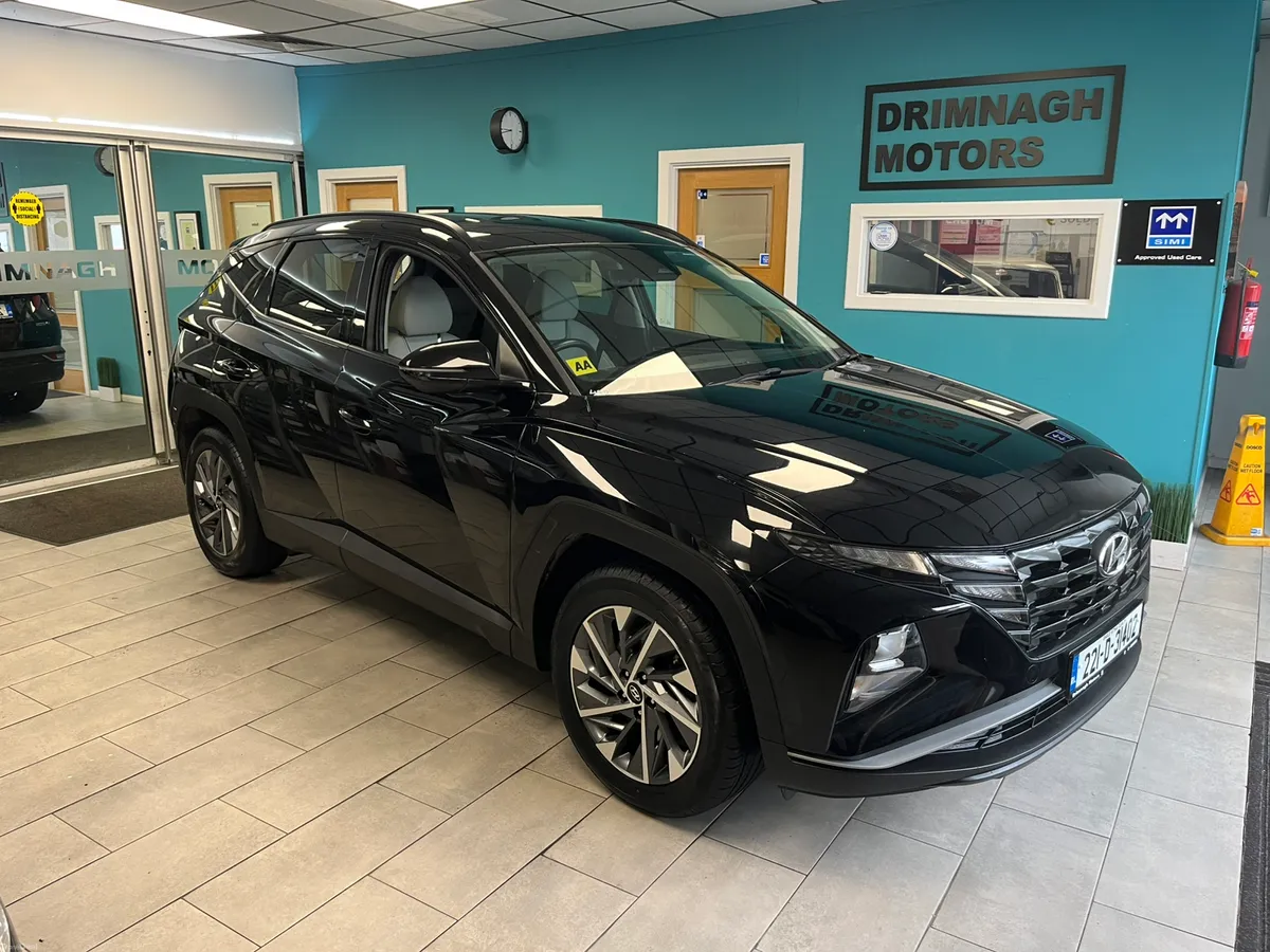 Hyundai Tuscon executive diesel - Image 2