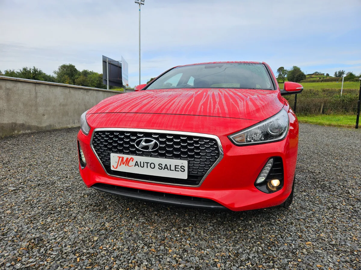 Hyundai i30 2018 - Image 2