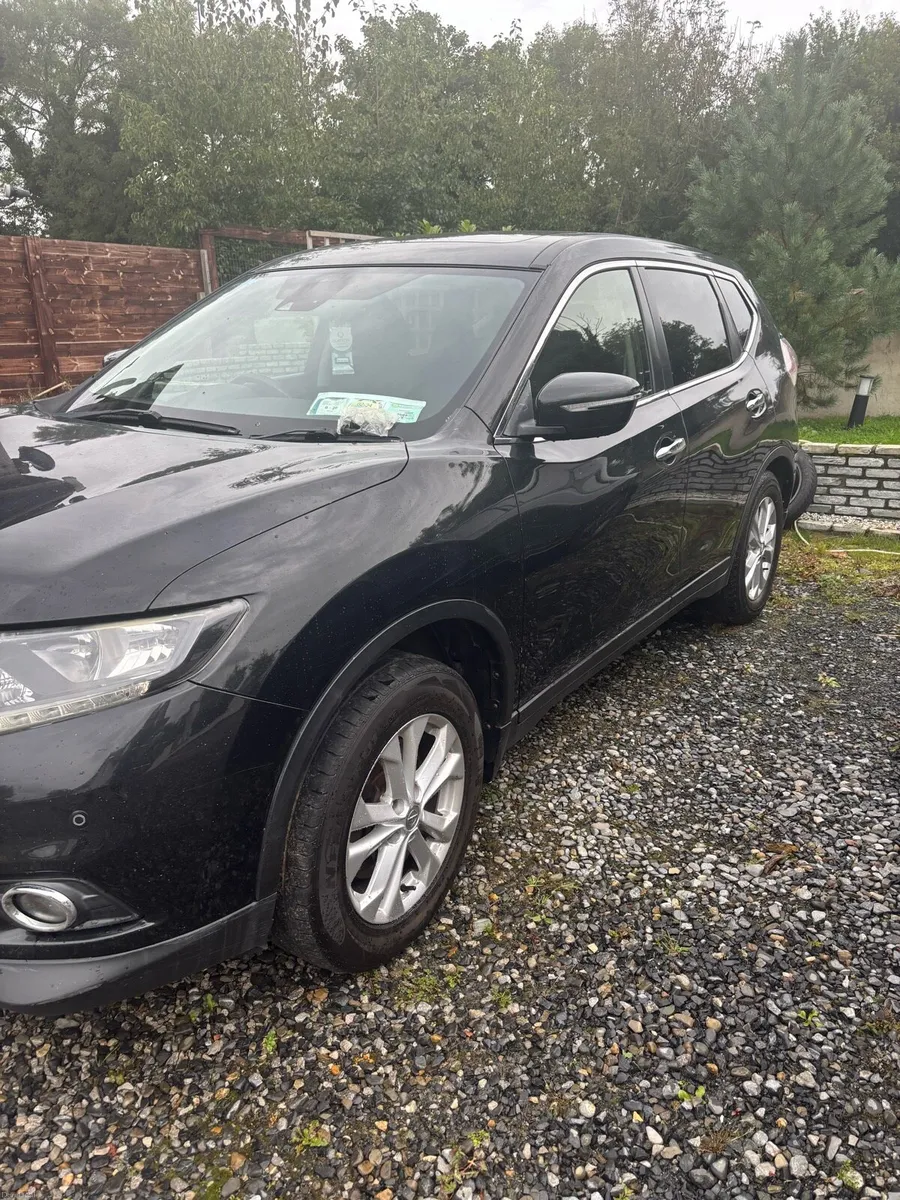 2016 Nissan XTrail 7 seater 4wd - Image 3