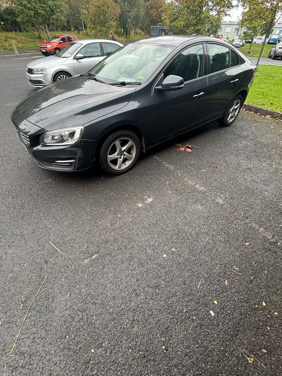 Volvo S60 2.0 Diesel Auto NCT 5/26 €190 Tax - Image 2