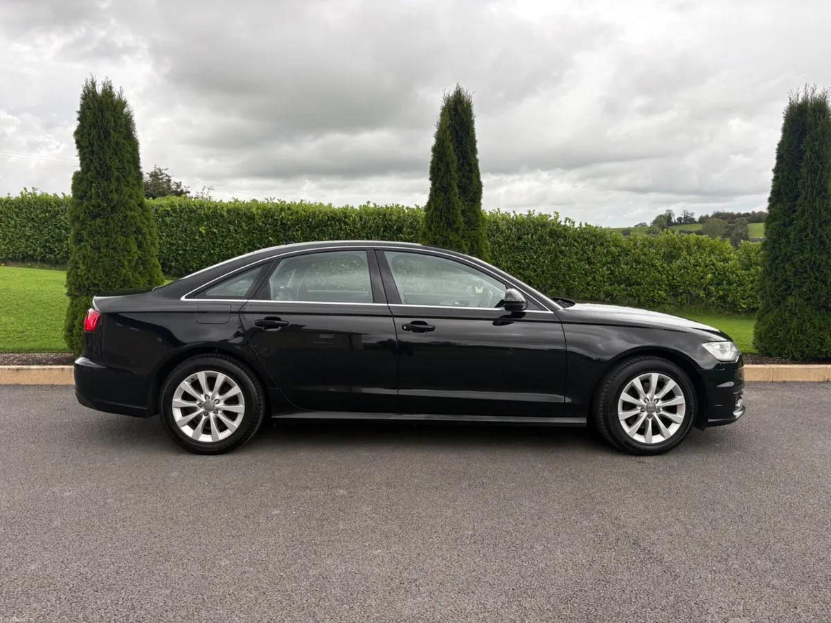 Audi A6 2015 - Image 2