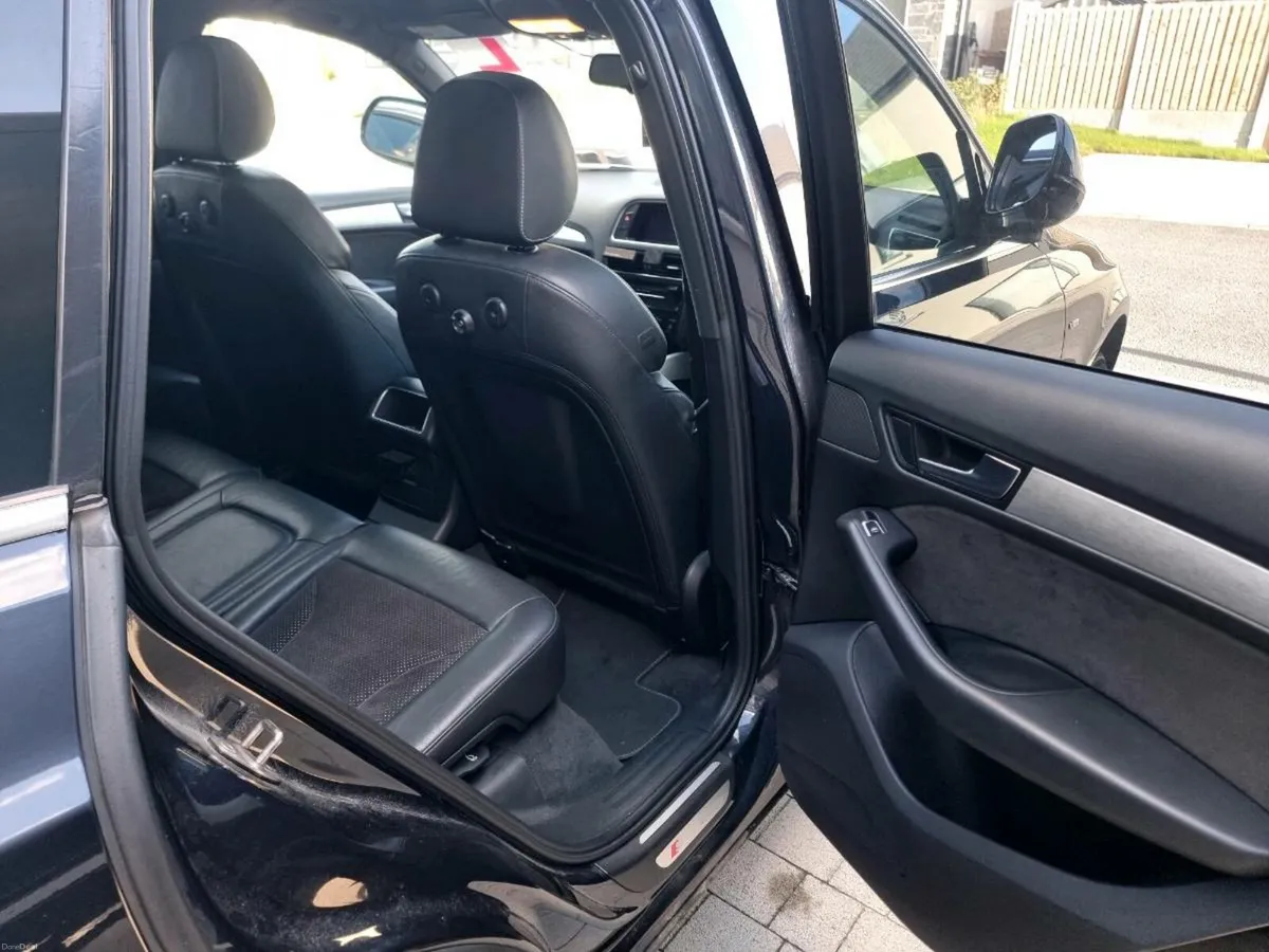 Audi Q5 TDI 2015 S-Line 177 HP Limited edition - Image 2