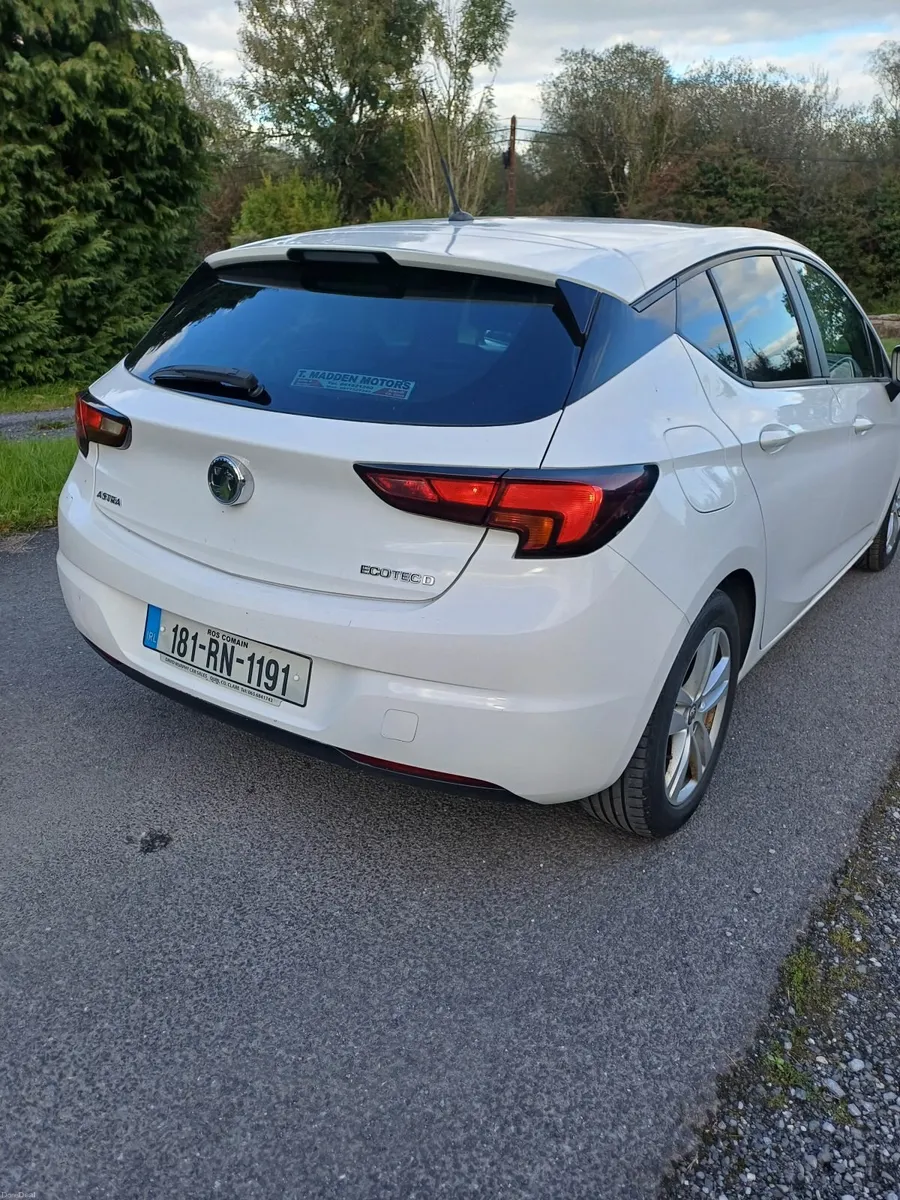 Opel  Astra 2018 - Image 6