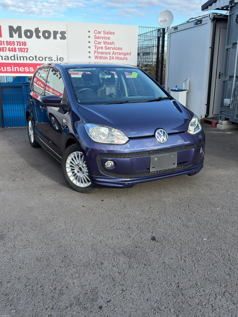 VOLKSWAGON UP 2016 PURPLE - Image 2