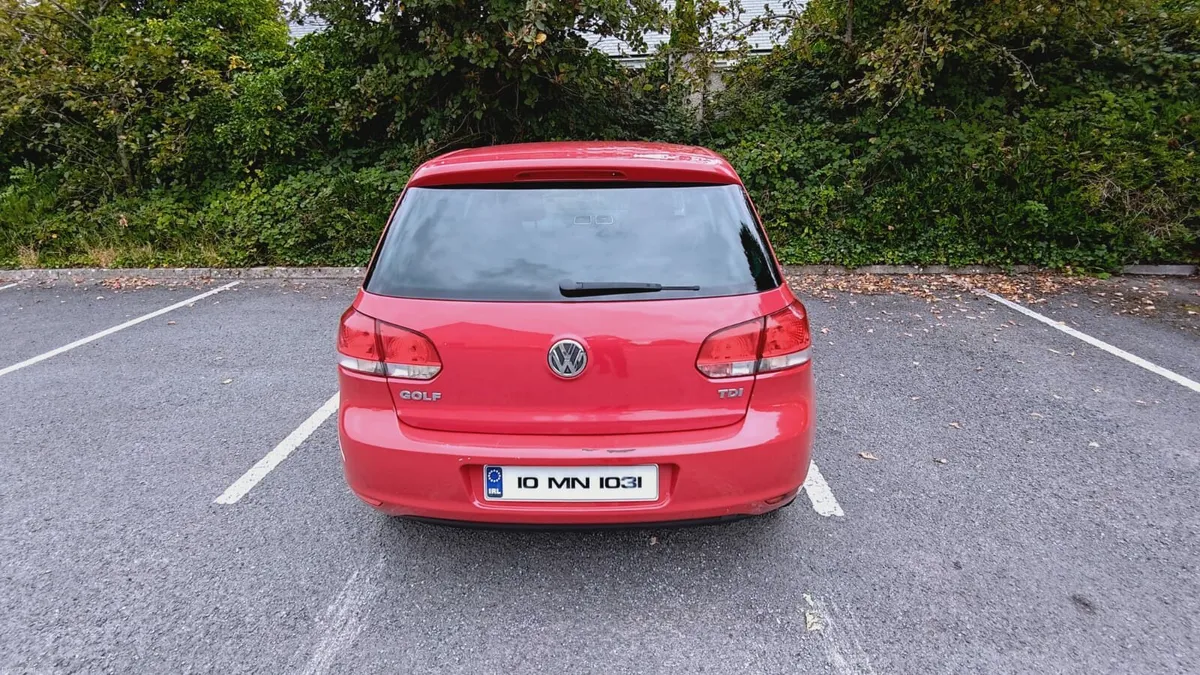2010 Volkswagen Golf 1.6 TDI MK6 - Image 3