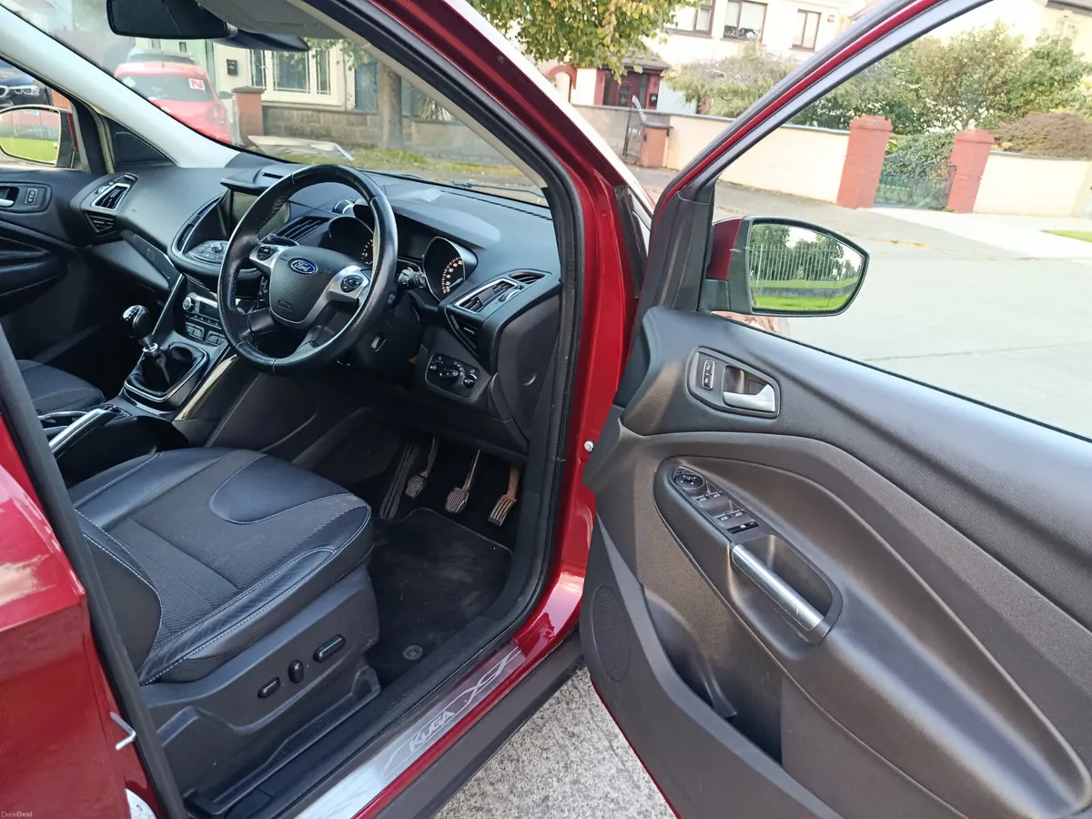 Ford Kuga 2016 Titanium 1 owner - Image 3