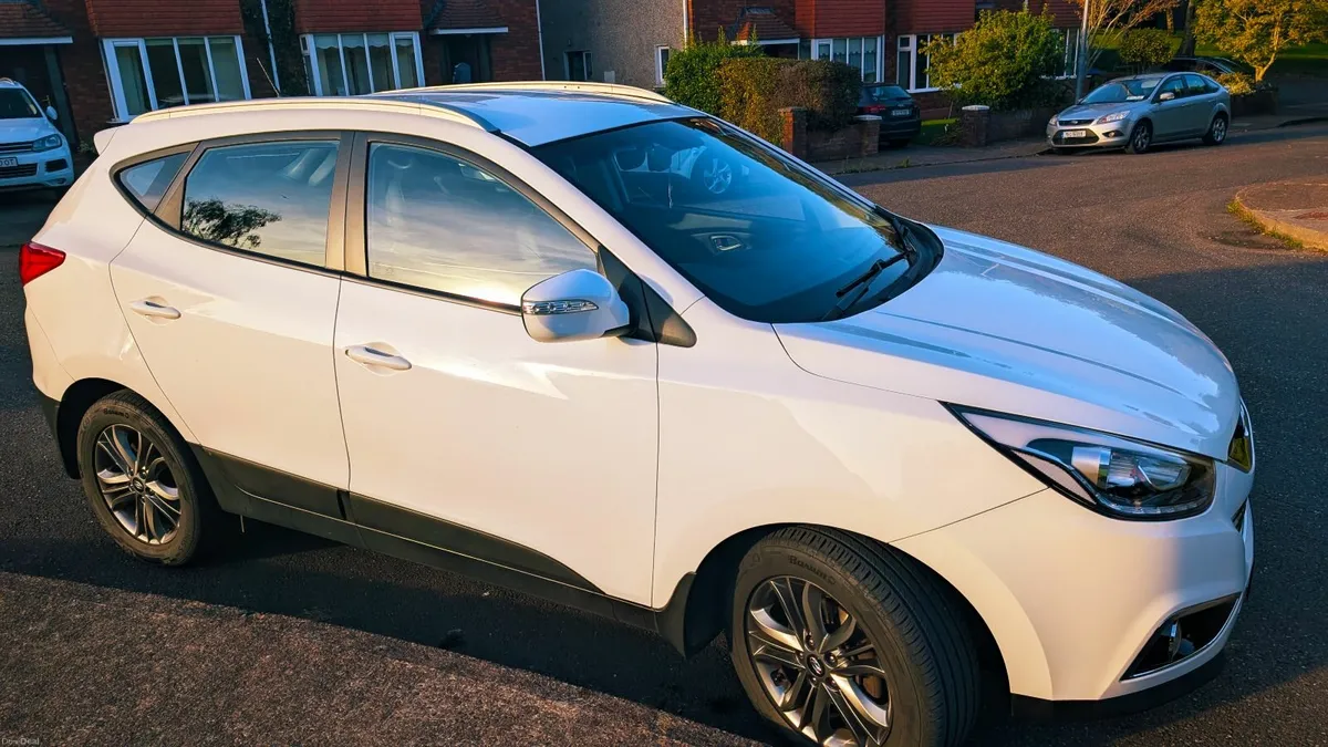 Hyundai ix35 1.7 Diesel Executive 2WD 115hp 2015 - Image 4