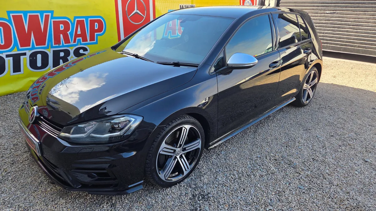 Volkswagen Golf R 2017 R-LINE 7.5 320BHP 2.0 DSG - Image 3