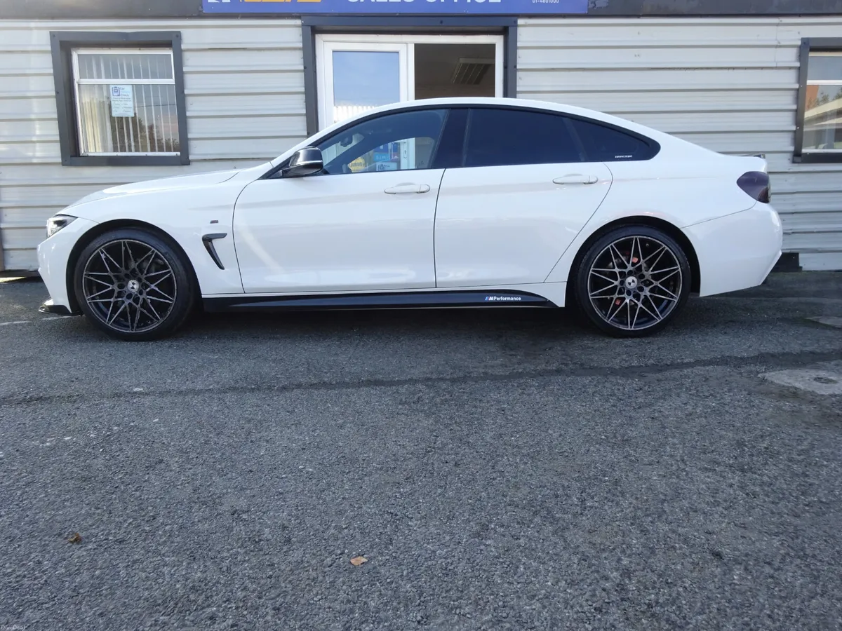 BMW 420 GRAND COUPE 2.0 PETROL M SPORT AUTOMATIC - Image 4