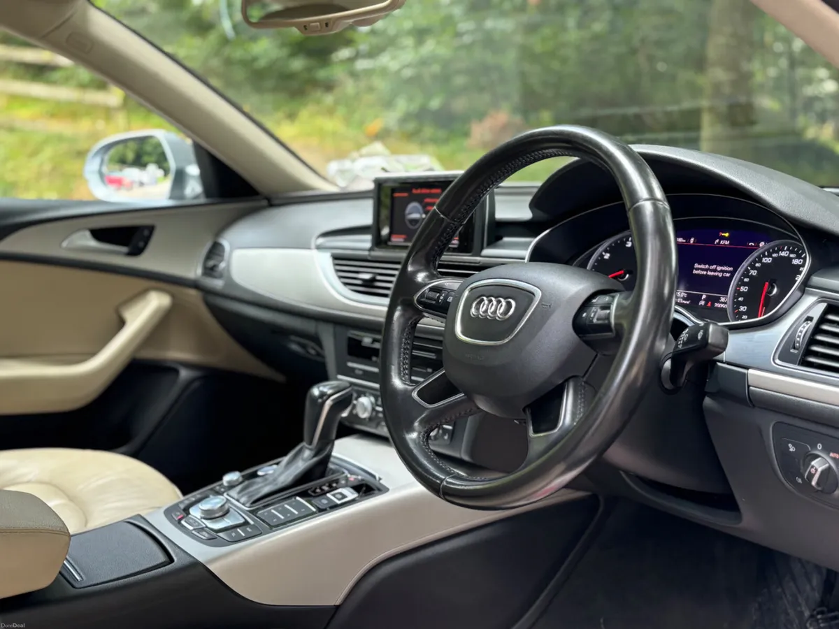 2015 2.0TDI 150 Ultra S-Tronic SE Business - Image 4