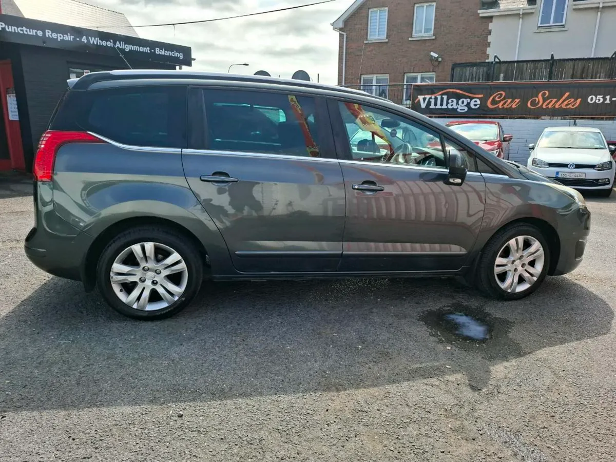 Peugeot 5008 - Image 2