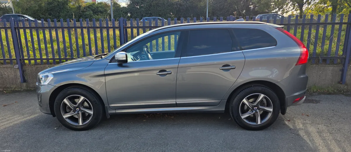 Volvo XC60 2016 R-Design 15,350 - Image 2