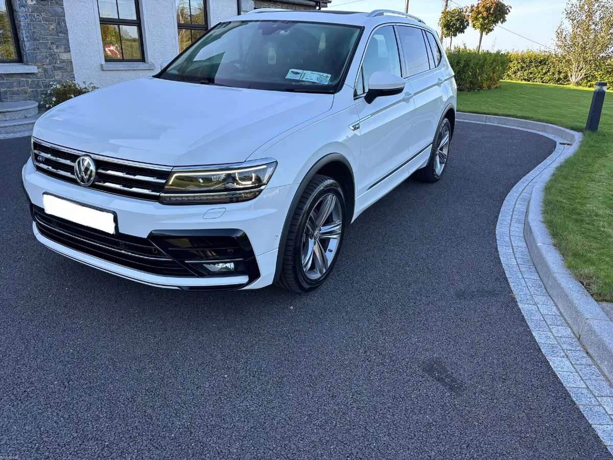 VW Tiguan 2020 2.0 TDI R-Line - Image 4