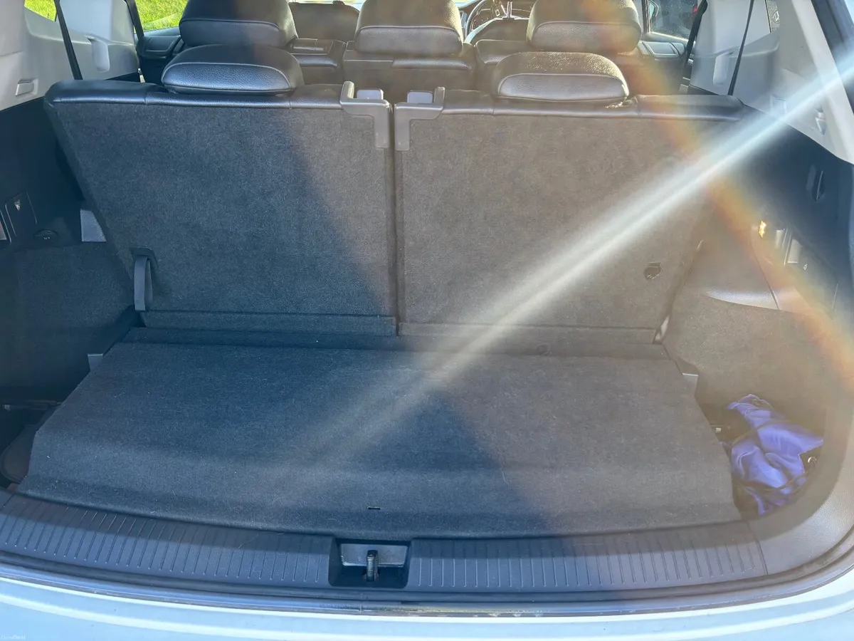 VW Tiguan 2020 2.0 TDI R-Line - Image 6
