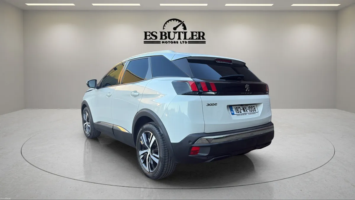 182 Peugeot 3008 1.2L Allure Model 12YR WARRANTY - Image 3