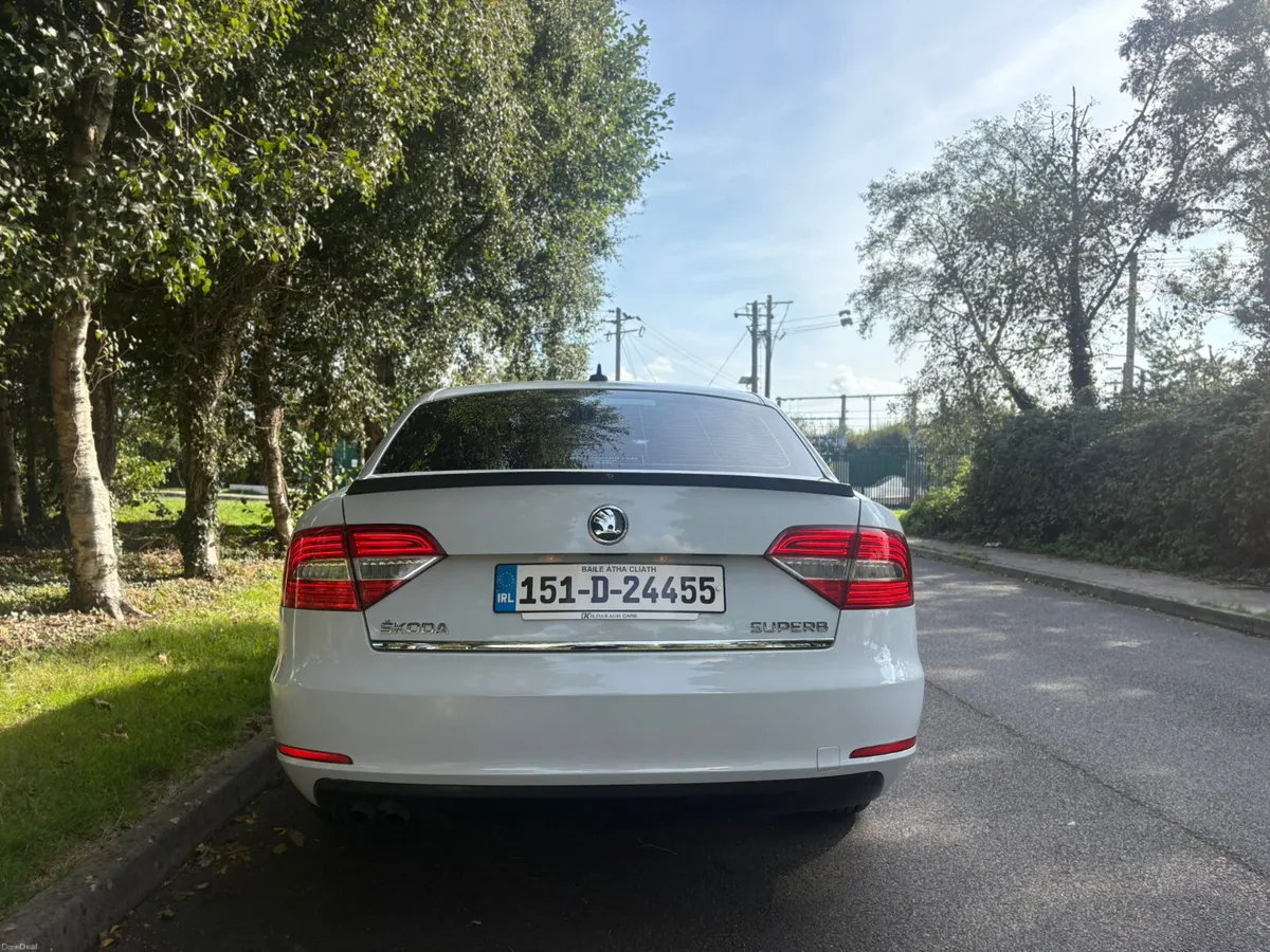 2015 Skoda Superb immaculate 1.6tdi - Image 4