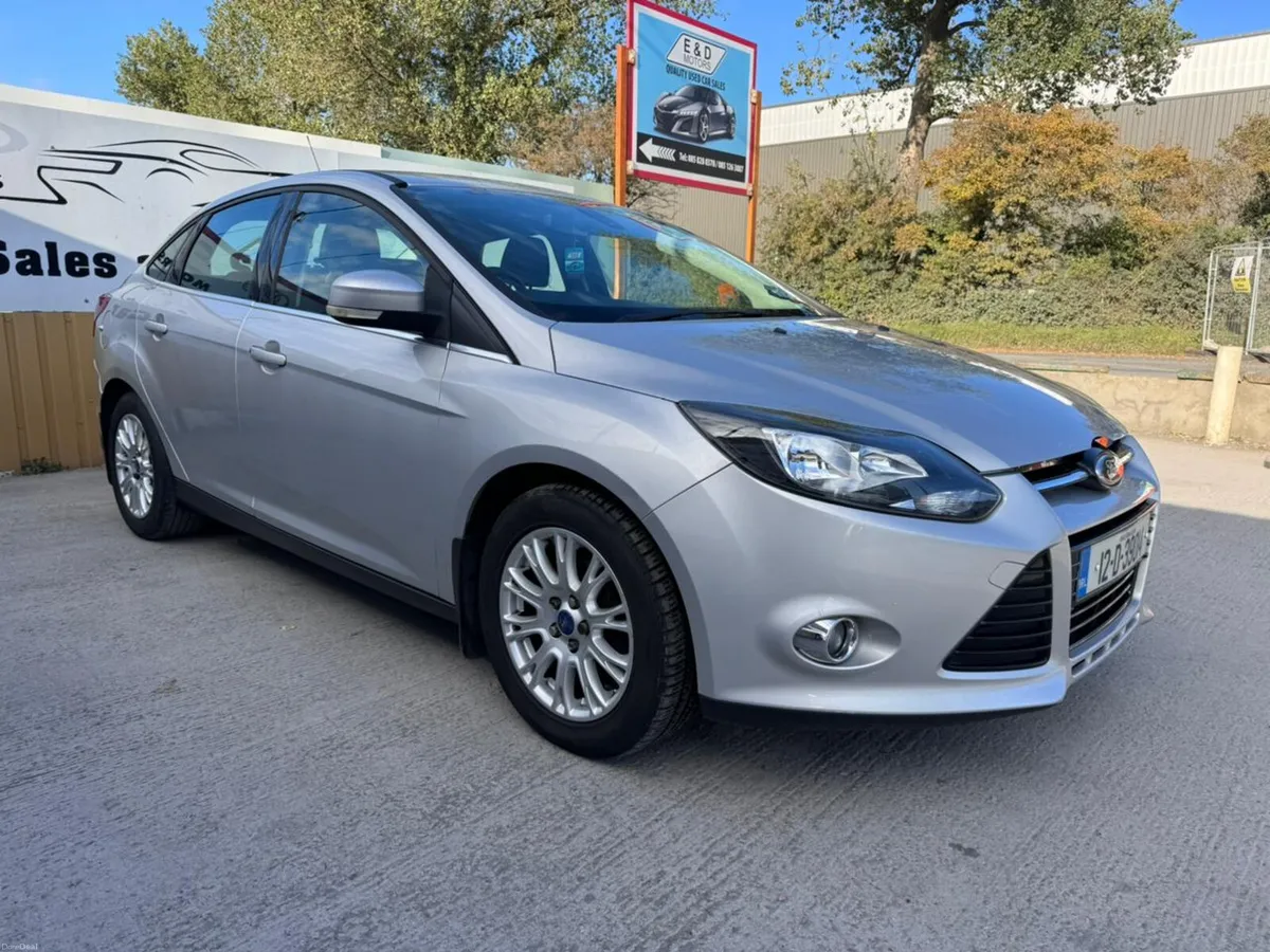 12 Ford Focus 1.6D TITANIUM Low Miles Warranty - Image 2