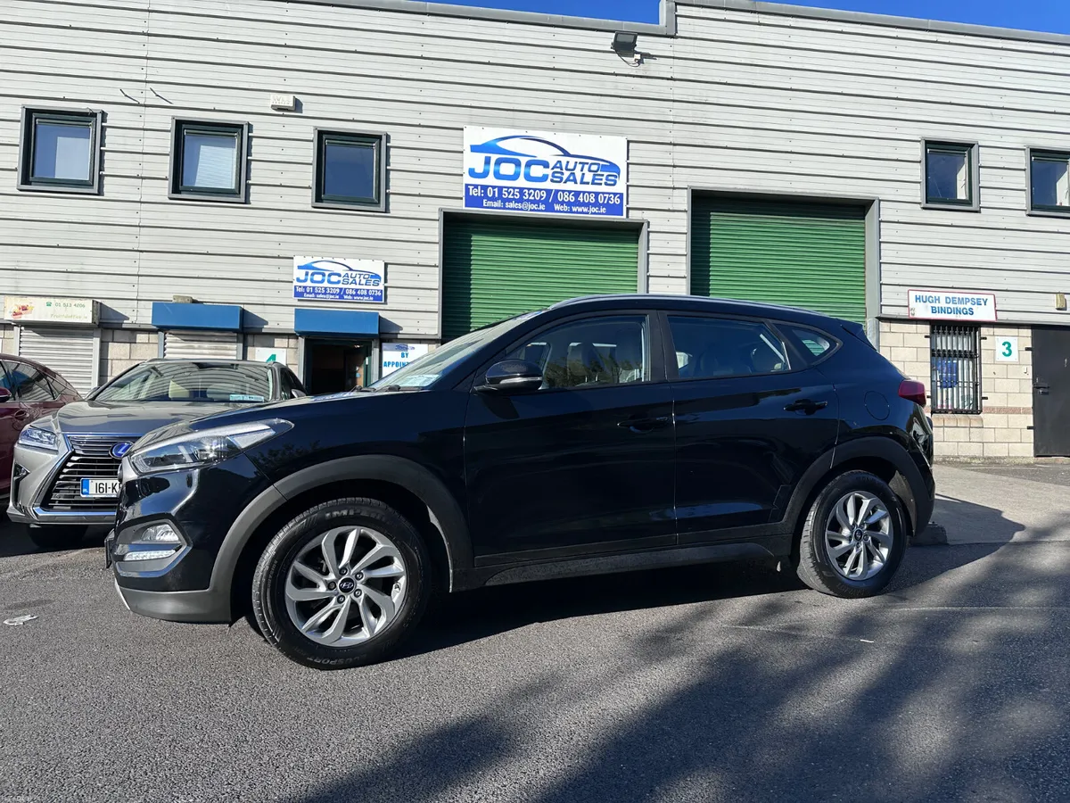 Hyundai Tucson 1.7D Executive Automatic, 2017 - Image 1