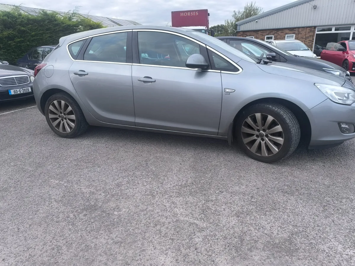 12 Opel Astra  1.3 cdti - Image 2