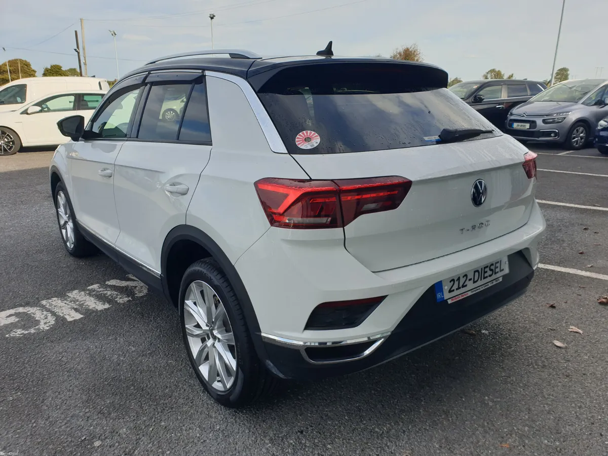 Volkswagen T-Roc 2.0 TDI DESIGN AUTO - Image 4