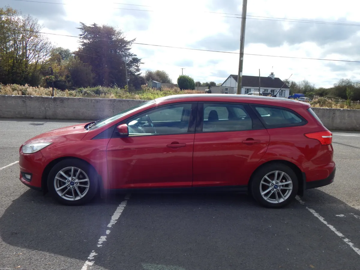 2015 Ford Focus  Estate NCT 08/26 - Image 5