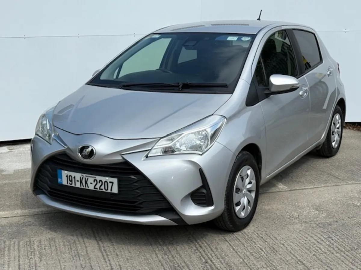 Toyota Vitz 2019 - Image 4